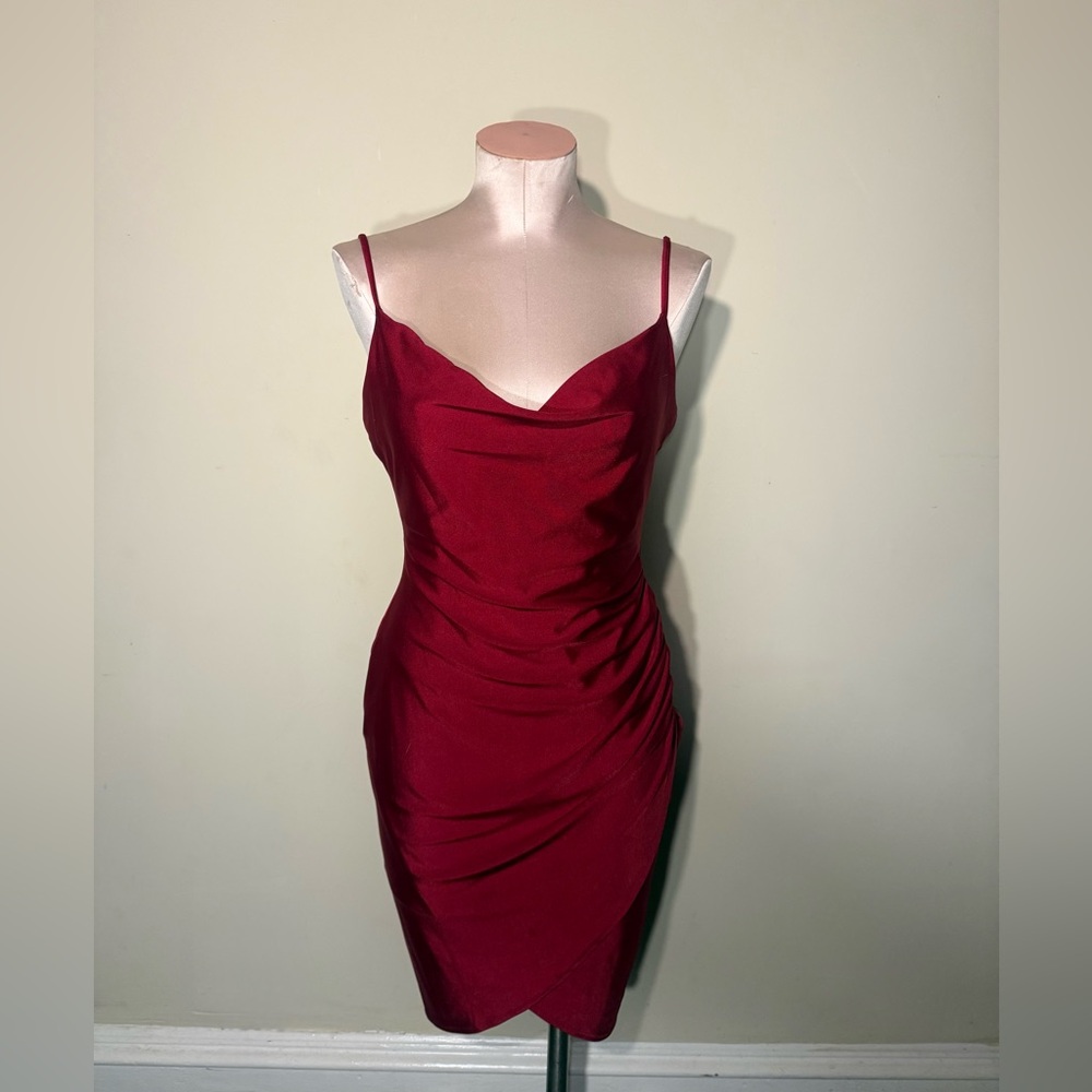 Windsor Strapless Burgundy Dress